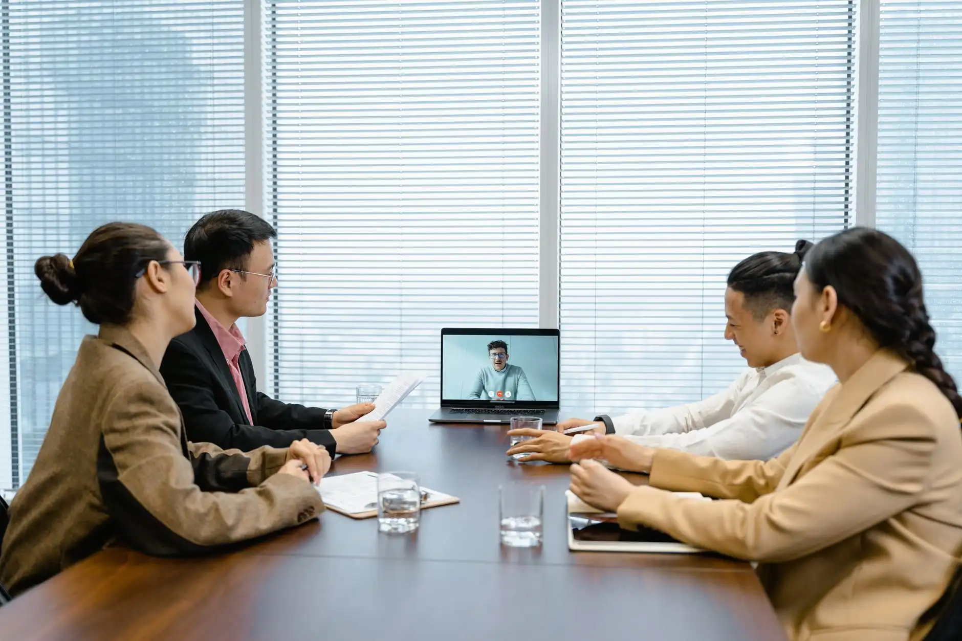 2025年办公用品行业绿色采购趋势与纸张耗材标准解读