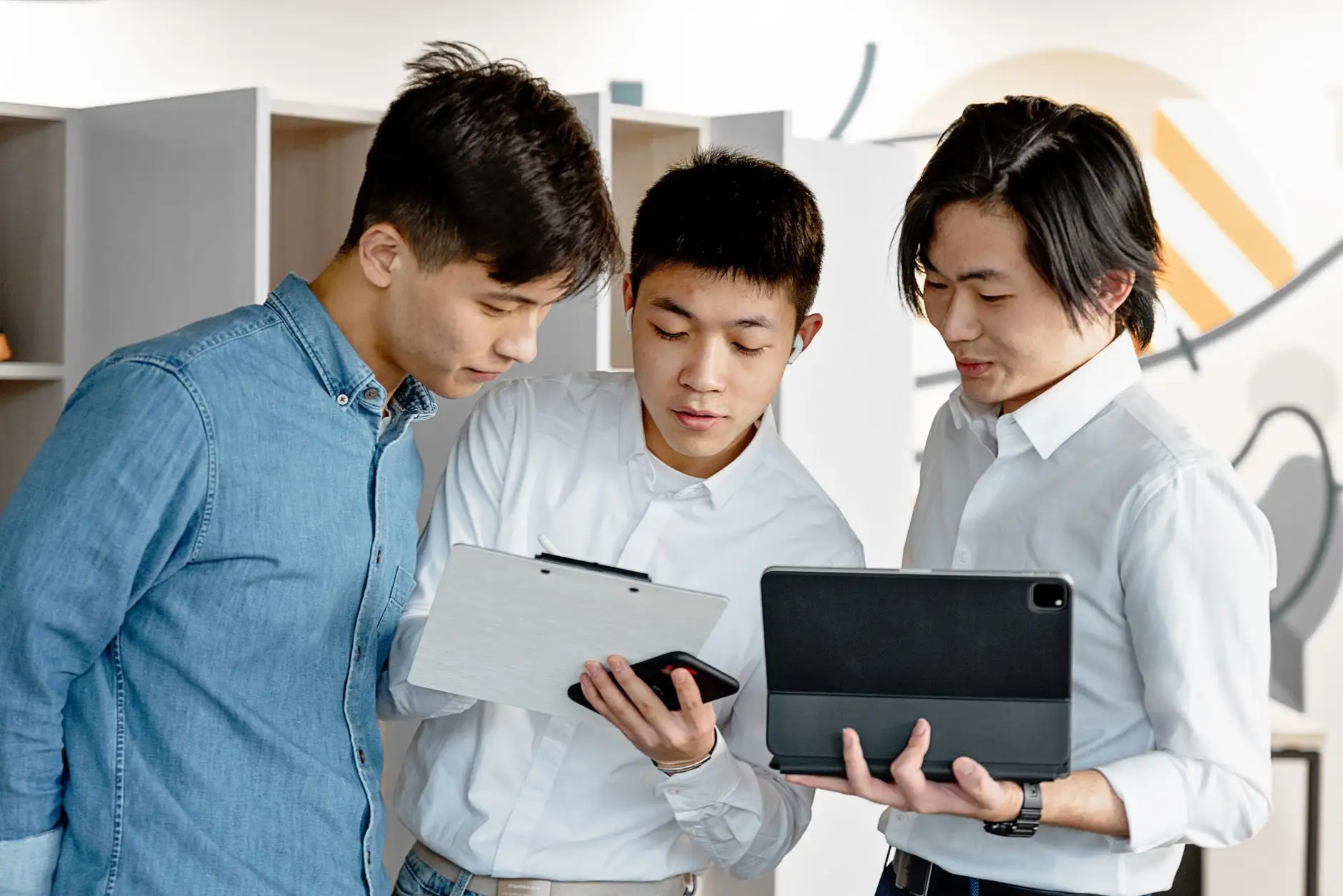 上海企业办公打印设备选型对比：激光与喷墨技术应用分析